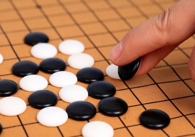 Luật ăn khi đánh cờ vây Luật ăn khi đánh cờ vây