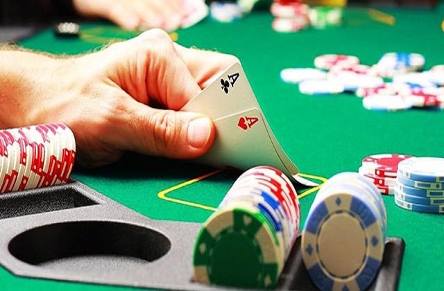 Luật chơi bài Poker Luật chơi bài Poker